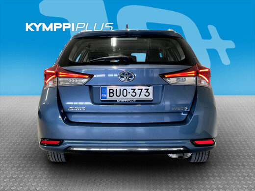 Toyota Auris vaihtoauto