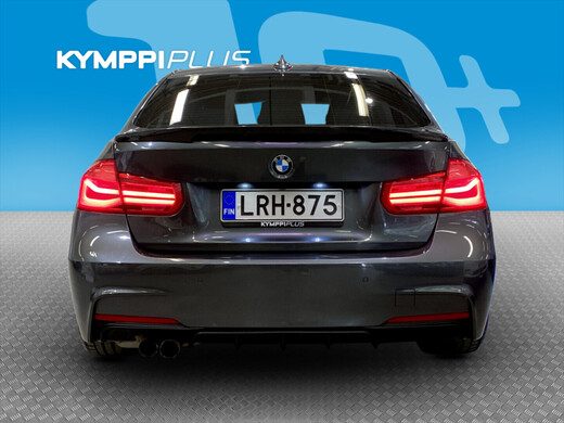 BMW 330 vaihtoauto