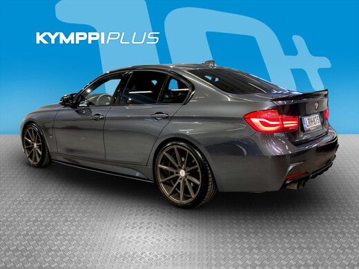 BMW 330 vaihtoauto