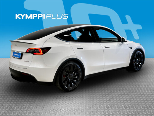 Tesla Model Y vaihtoauto