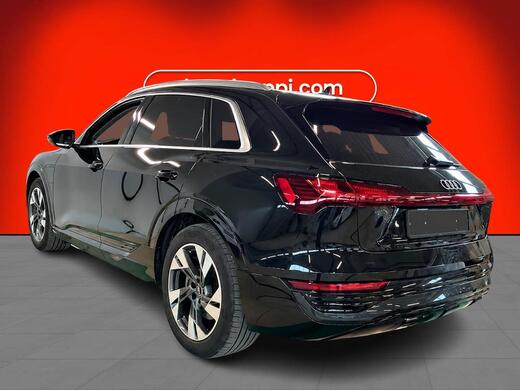 Audi Q8 e-tron vaihtoauto