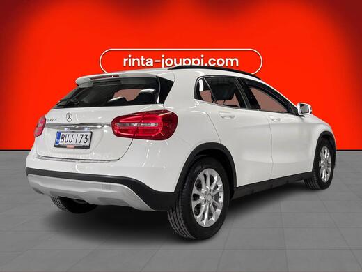 Mercedes-Benz GLA vaihtoauto