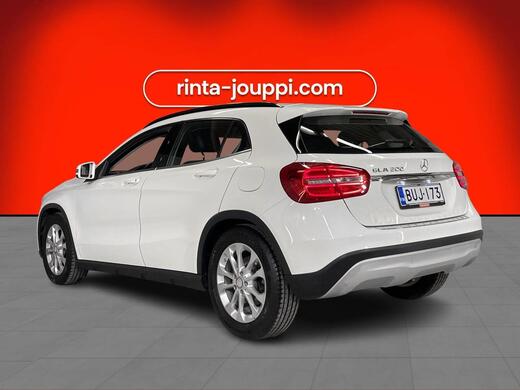 Mercedes-Benz GLA vaihtoauto