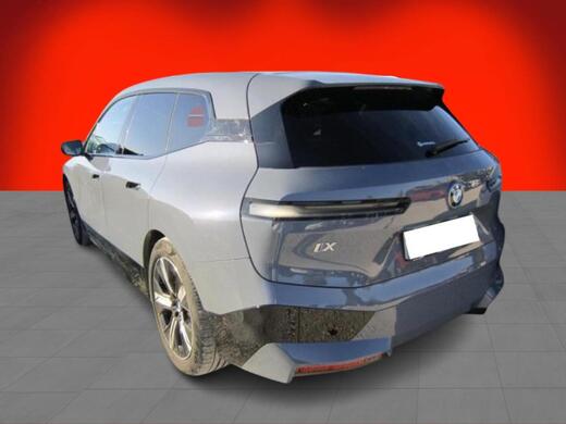 BMW iX vaihtoauto