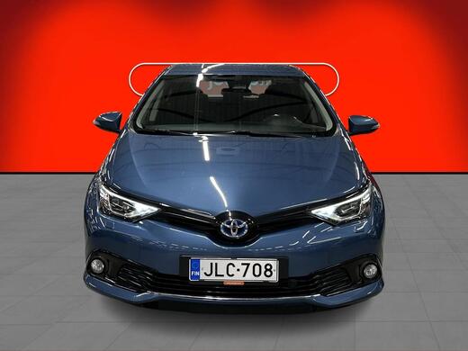 Toyota Auris vaihtoauto