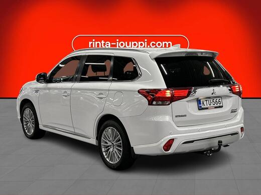 Mitsubishi Outlander PHEV vaihtoauto