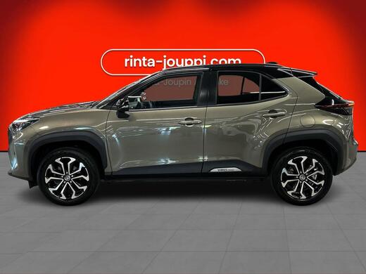 Toyota Yaris Cross vaihtoauto
