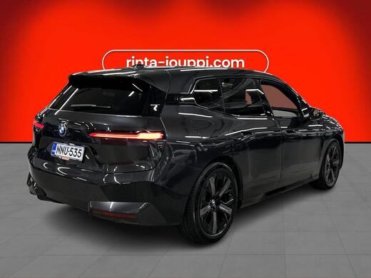 BMW iX vaihtoauto