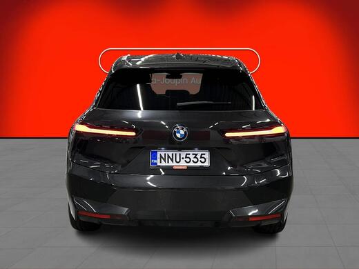 BMW iX vaihtoauto