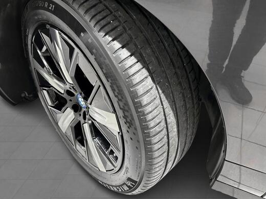 BMW iX vaihtoauto