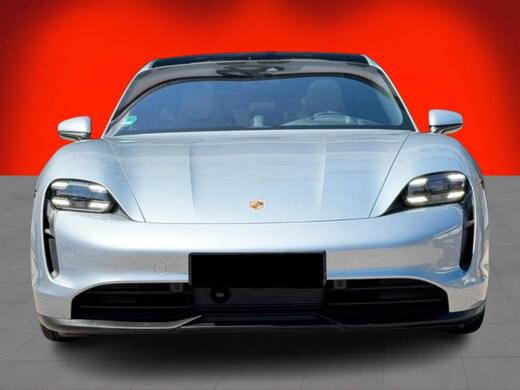 Porsche Taycan vaihtoauto