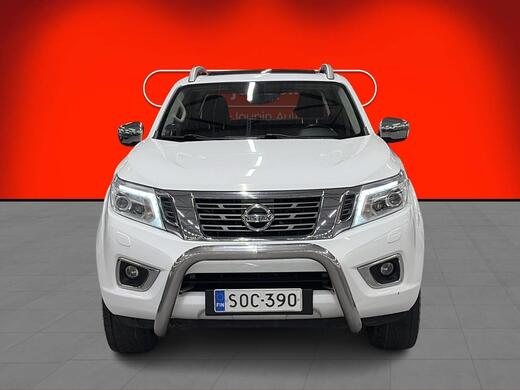 Nissan Navara vaihtoauto