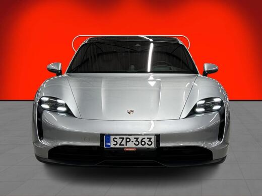 Porsche Taycan vaihtoauto