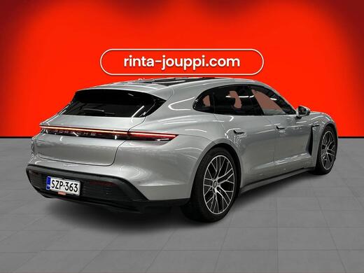 Porsche Taycan vaihtoauto