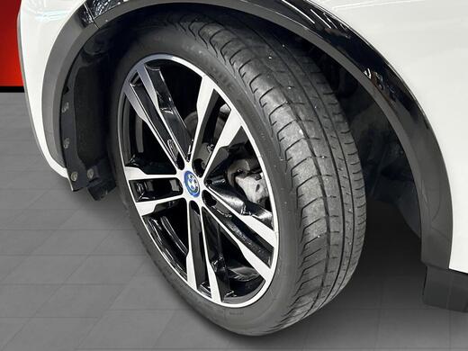 BMW i3s vaihtoauto