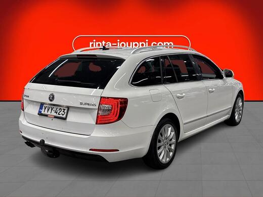 Skoda Superb vaihtoauto