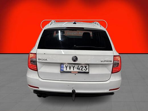 Skoda Superb vaihtoauto