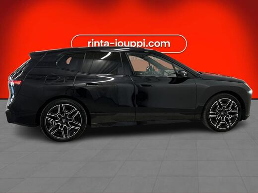BMW iX vaihtoauto
