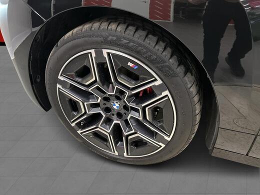 BMW iX vaihtoauto