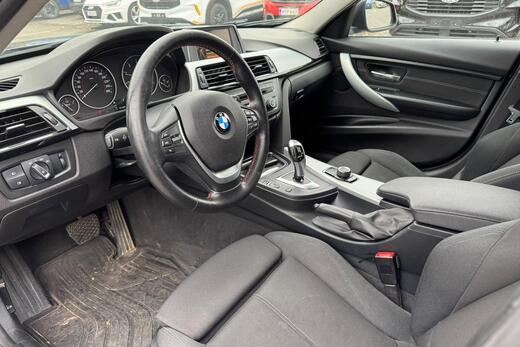 BMW 320 vaihtoauto