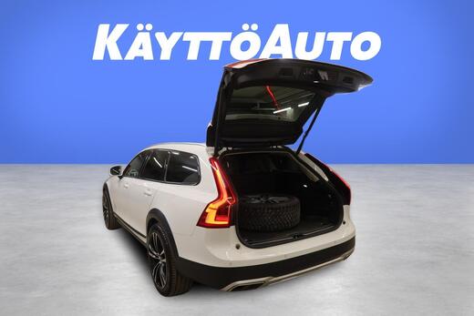 Volvo V90 Cross Country vaihtoauto