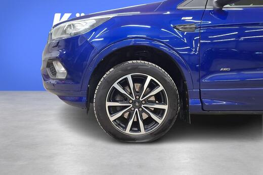 Ford Kuga vaihtoauto