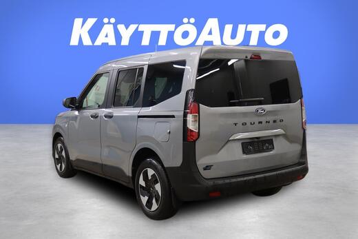 Ford Tourneo Courier vaihtoauto