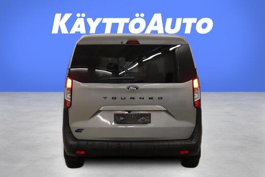 Ford Tourneo Courier vaihtoauto