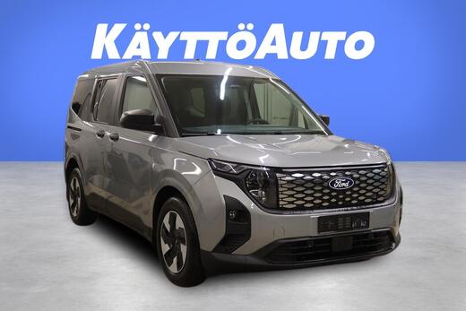 Ford Tourneo Courier vaihtoauto