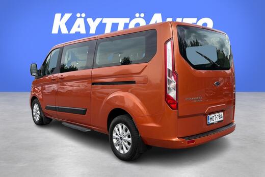 Ford Tourneo Custom vaihtoauto