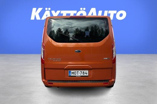 Ford Tourneo Custom vaihtoauto