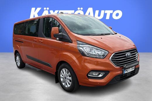 Ford Tourneo Custom vaihtoauto