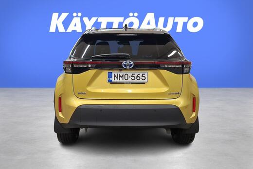 Toyota Yaris Cross vaihtoauto