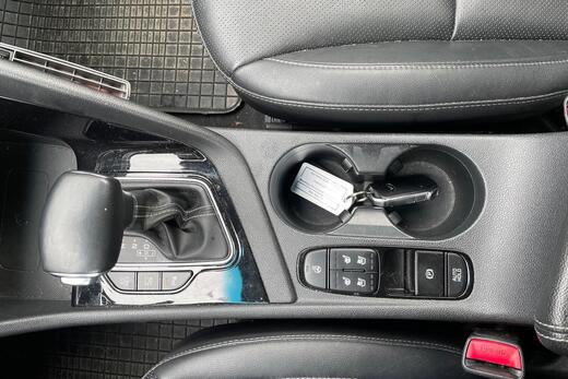 Kia Niro plug-in vaihtoauto