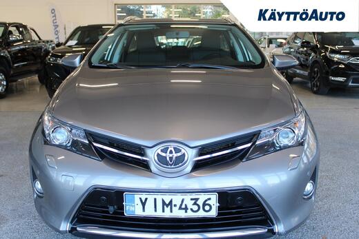 Toyota Auris vaihtoauto