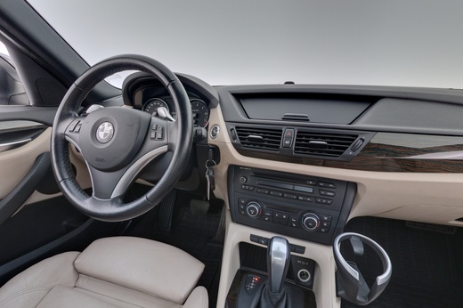 BMW X1 vaihtoauto