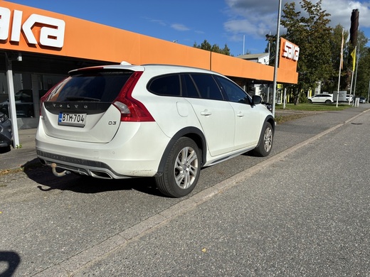 Volvo V60 Cross Country vaihtoauto