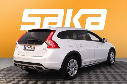 Volvo V60 Cross Country vaihtoauto