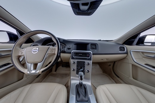 Volvo V60 Cross Country vaihtoauto