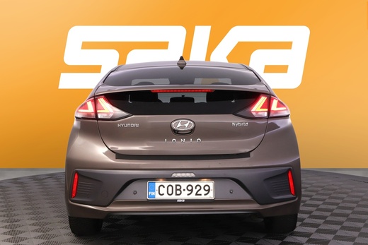 Hyundai IONIQ hybrid vaihtoauto