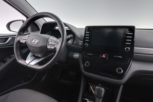 Hyundai IONIQ hybrid vaihtoauto