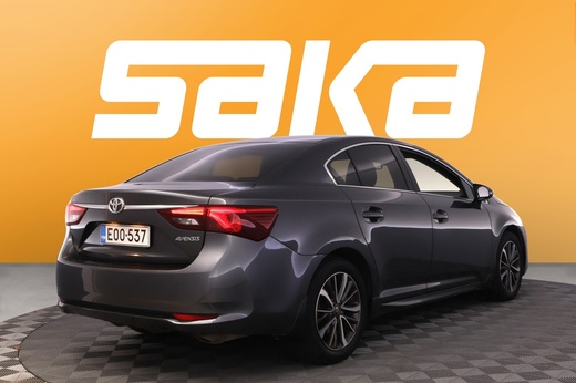 Toyota Avensis vaihtoauto