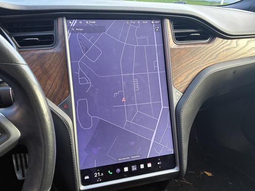 Tesla Model S vaihtoauto