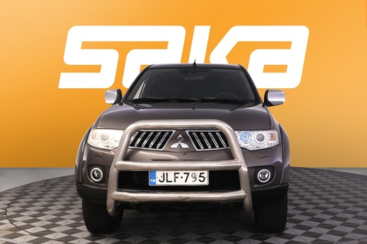 Mitsubishi L200 vaihtoauto