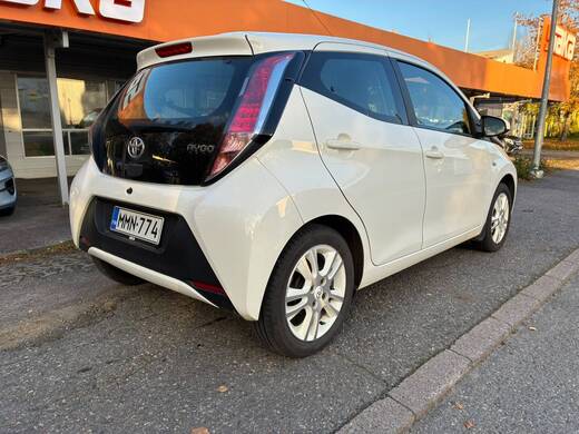 Toyota AYGO vaihtoauto