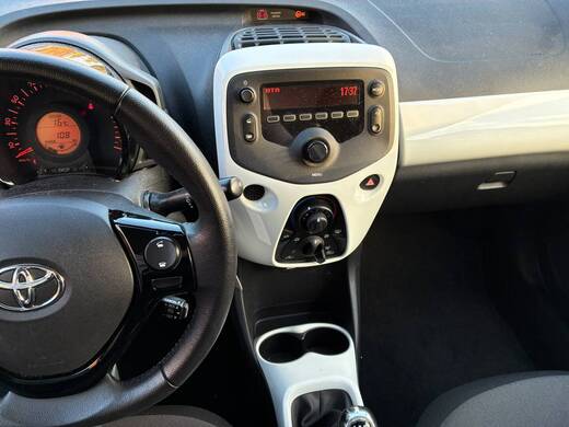 Toyota AYGO vaihtoauto