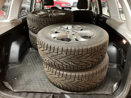 Subaru Forester vaihtoauto