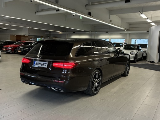 Mercedes-Benz E vaihtoauto