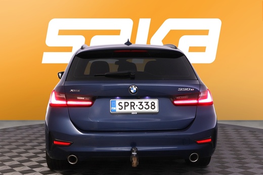 BMW 330 vaihtoauto