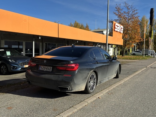 BMW 740 vaihtoauto